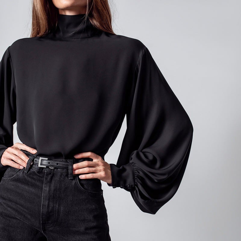 The Charlotte Lantern Sleeve Blouse